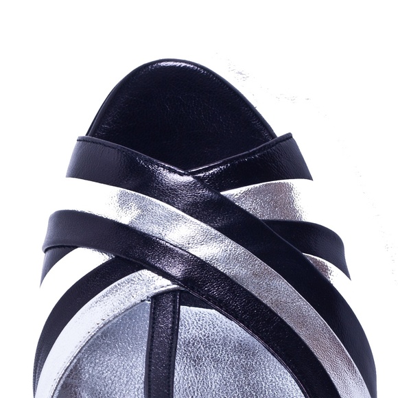 Mary Norton Sandals| Size: 39 EU (Size: 9 U.S.) - Picture 4 of 4